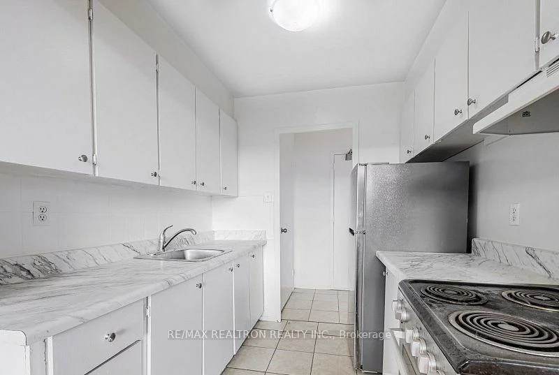2255, Weston, Weston, Toronto