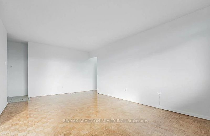 2255, Weston, Weston, Toronto