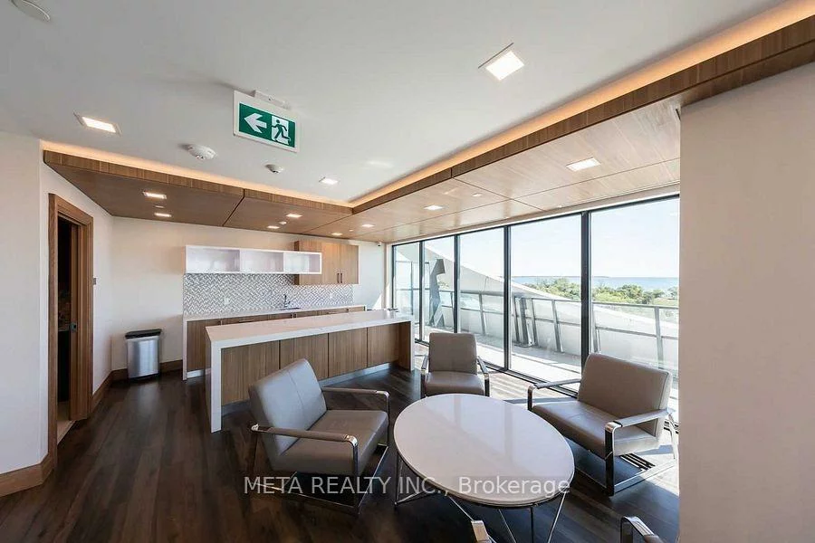 30, Shore Breeze, Mimico, Toronto