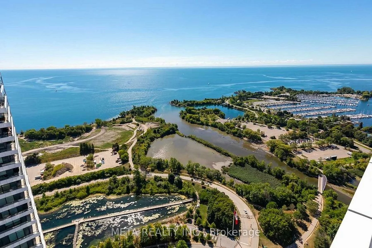 30, Shore Breeze, Mimico, Toronto