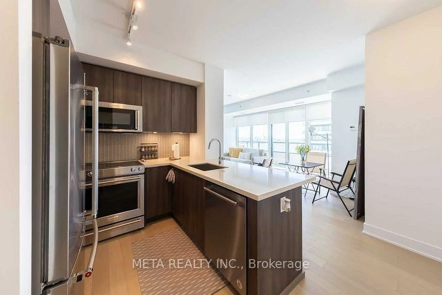 30, Shore Breeze, Mimico, Toronto