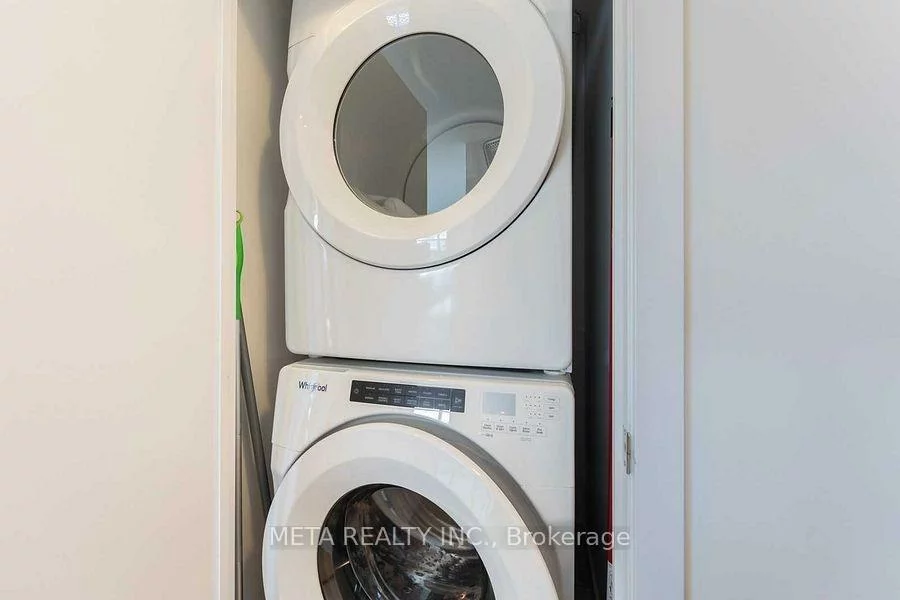 30, Shore Breeze, Mimico, Toronto