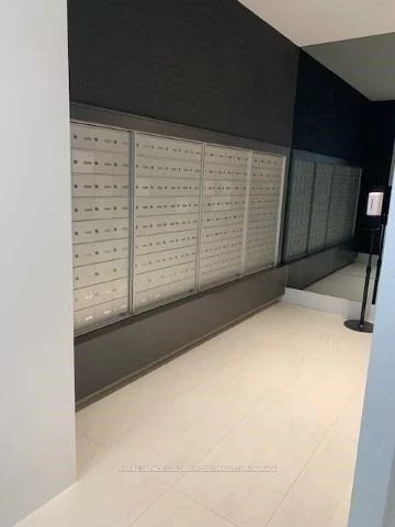 10, De Boers, York University Heights, Toronto