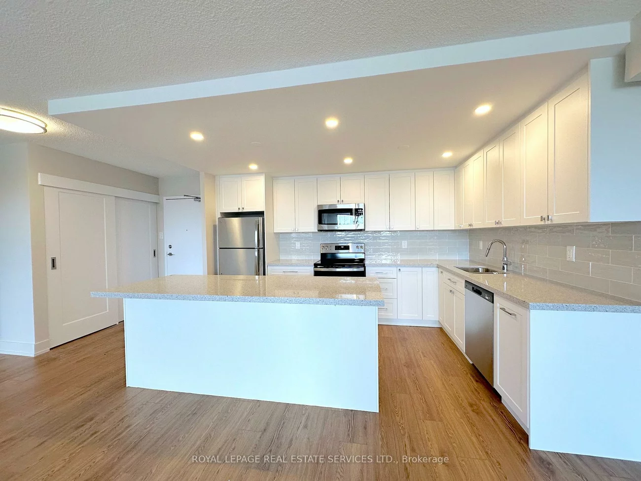 165, La Rose, Humber Heights, Toronto