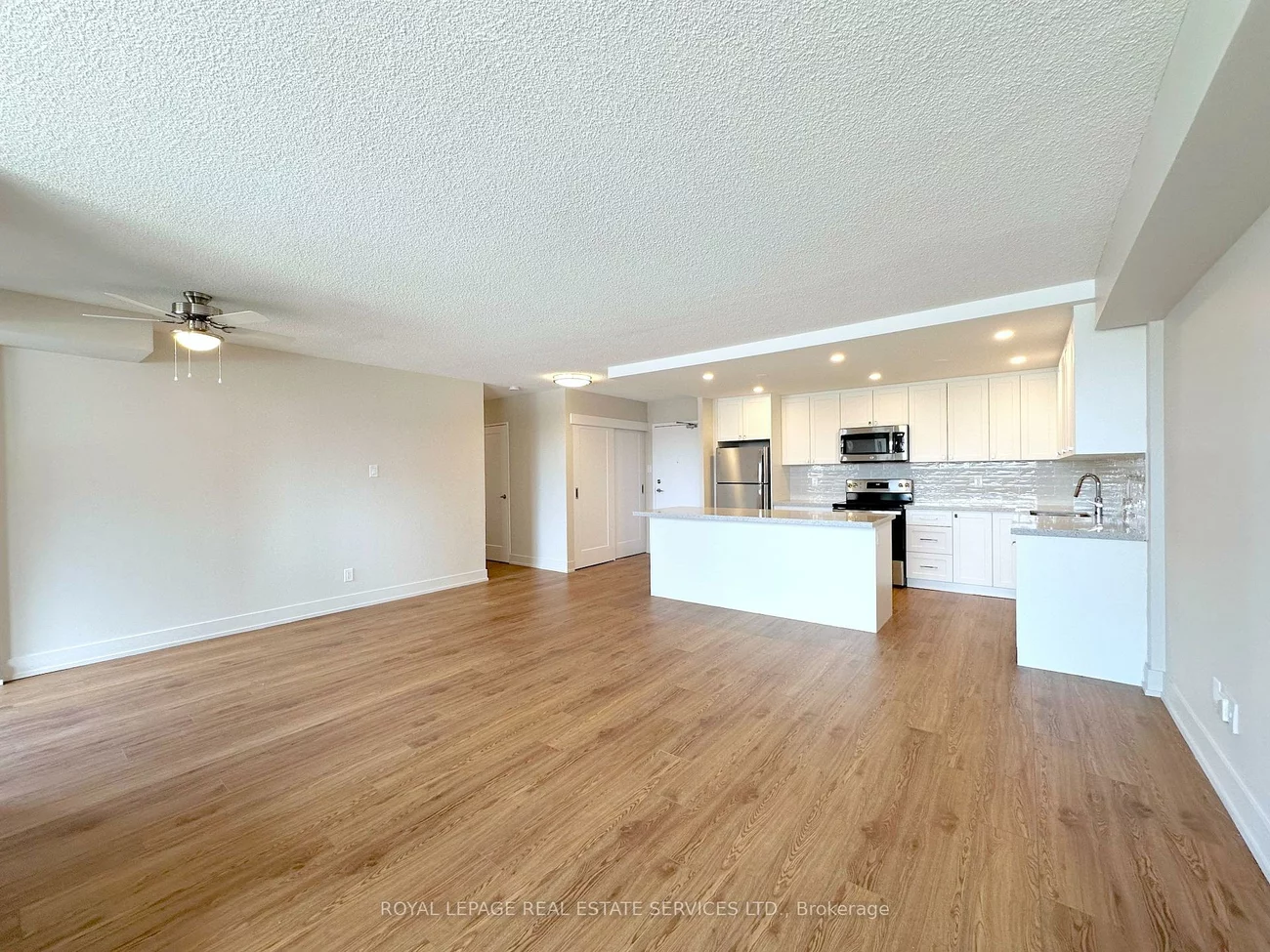 165, La Rose, Humber Heights, Toronto