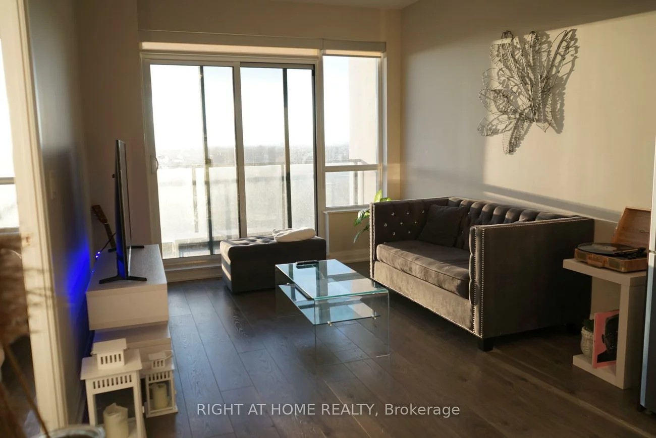 36, Park Lawn, Mimico, Toronto