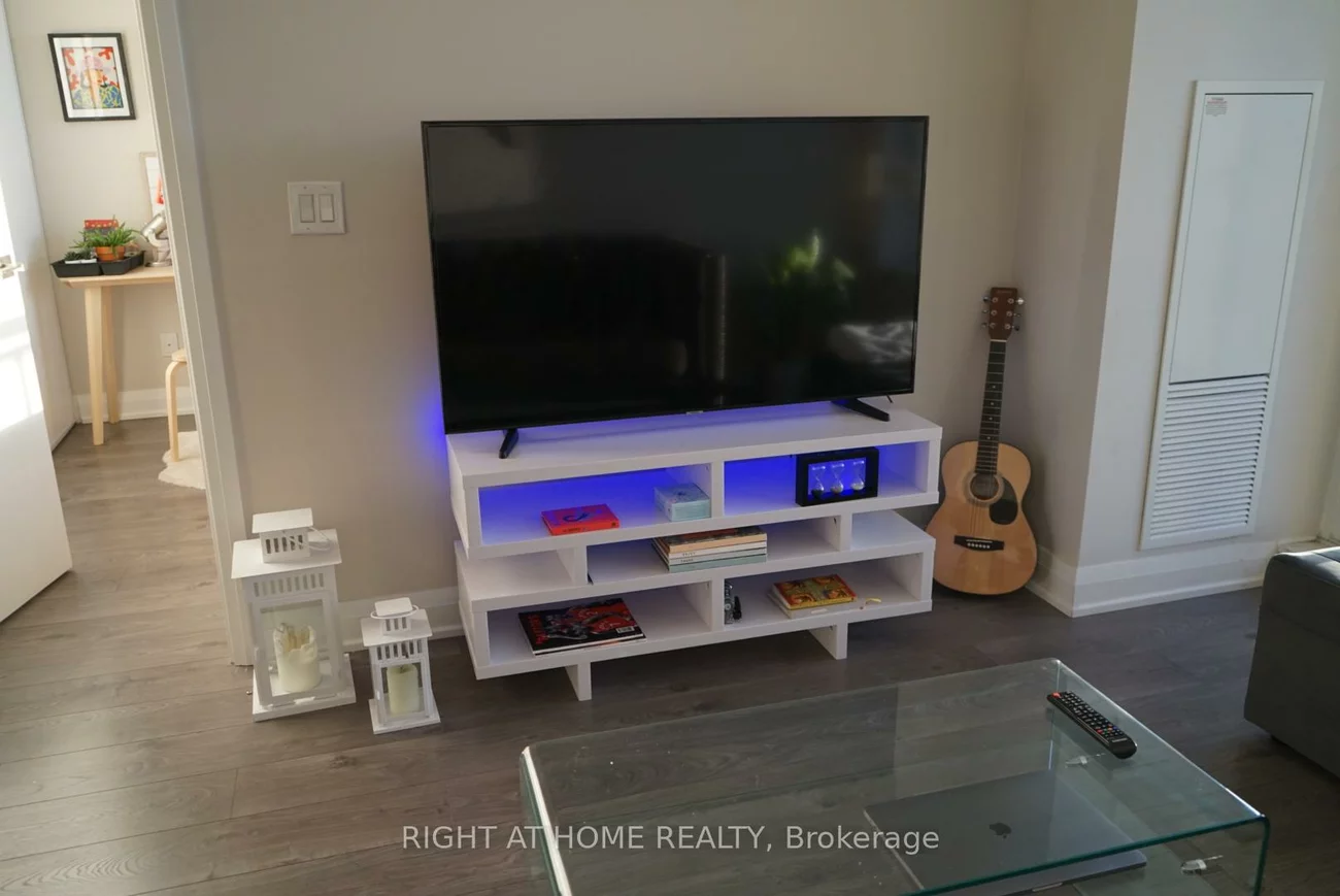36, Park Lawn, Mimico, Toronto