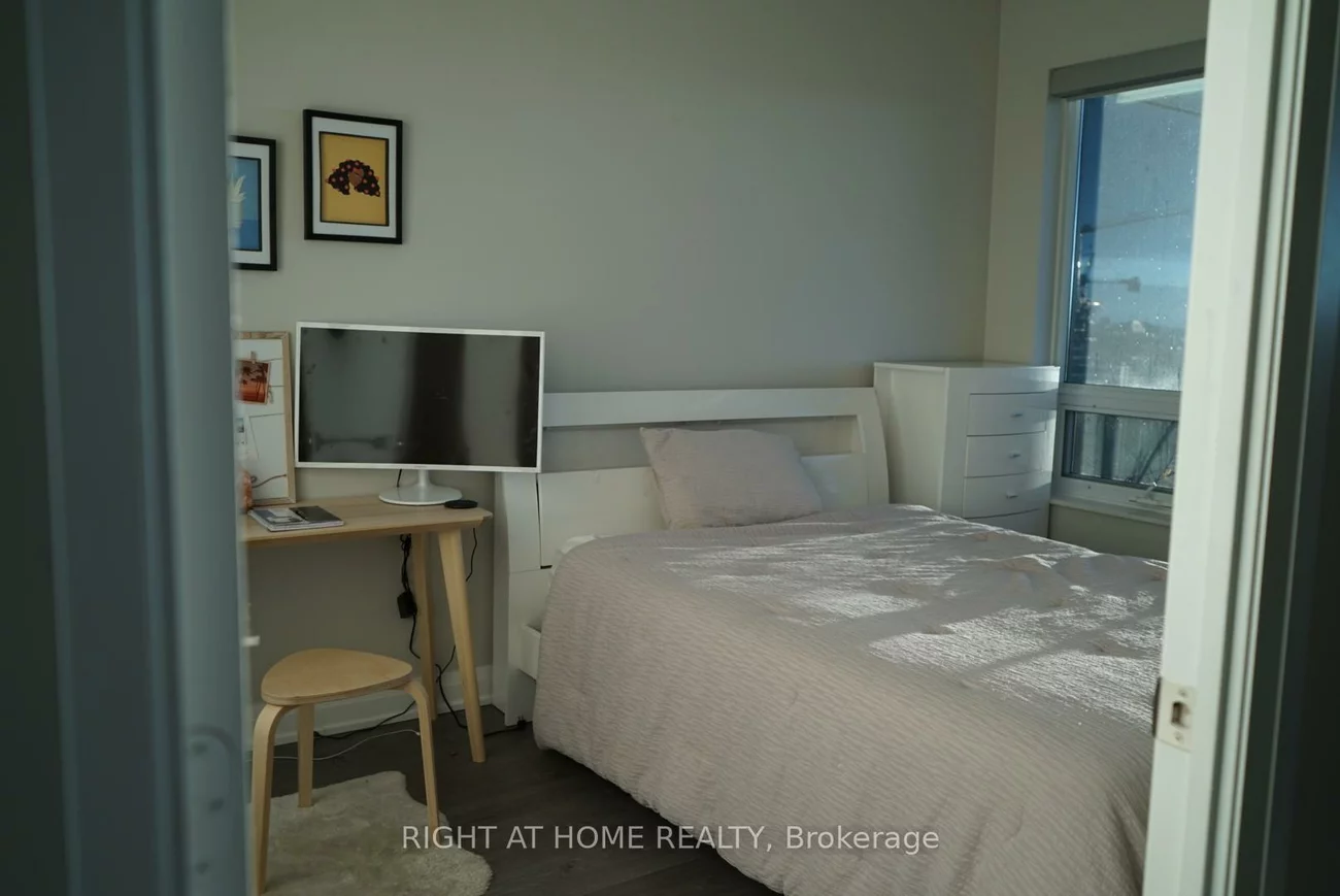 36, Park Lawn, Mimico, Toronto