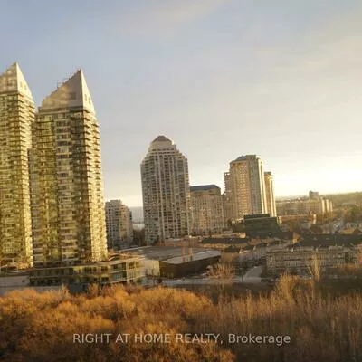 36, Park Lawn, Mimico, Toronto