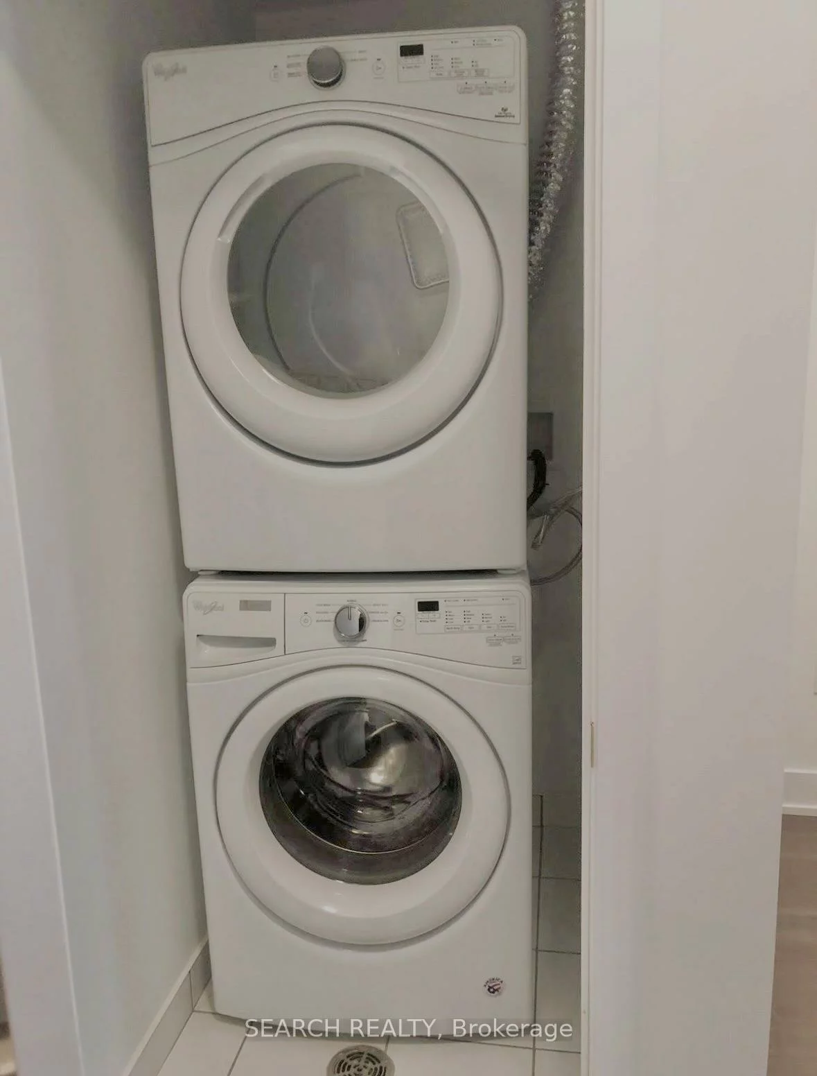 20, Shore Breeze, Mimico, Toronto