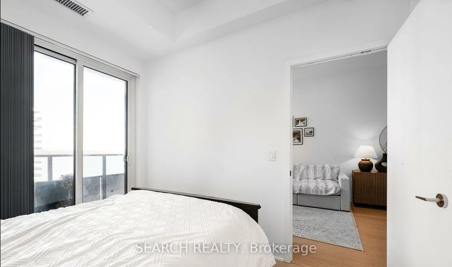 20, Shore Breeze, Mimico, Toronto