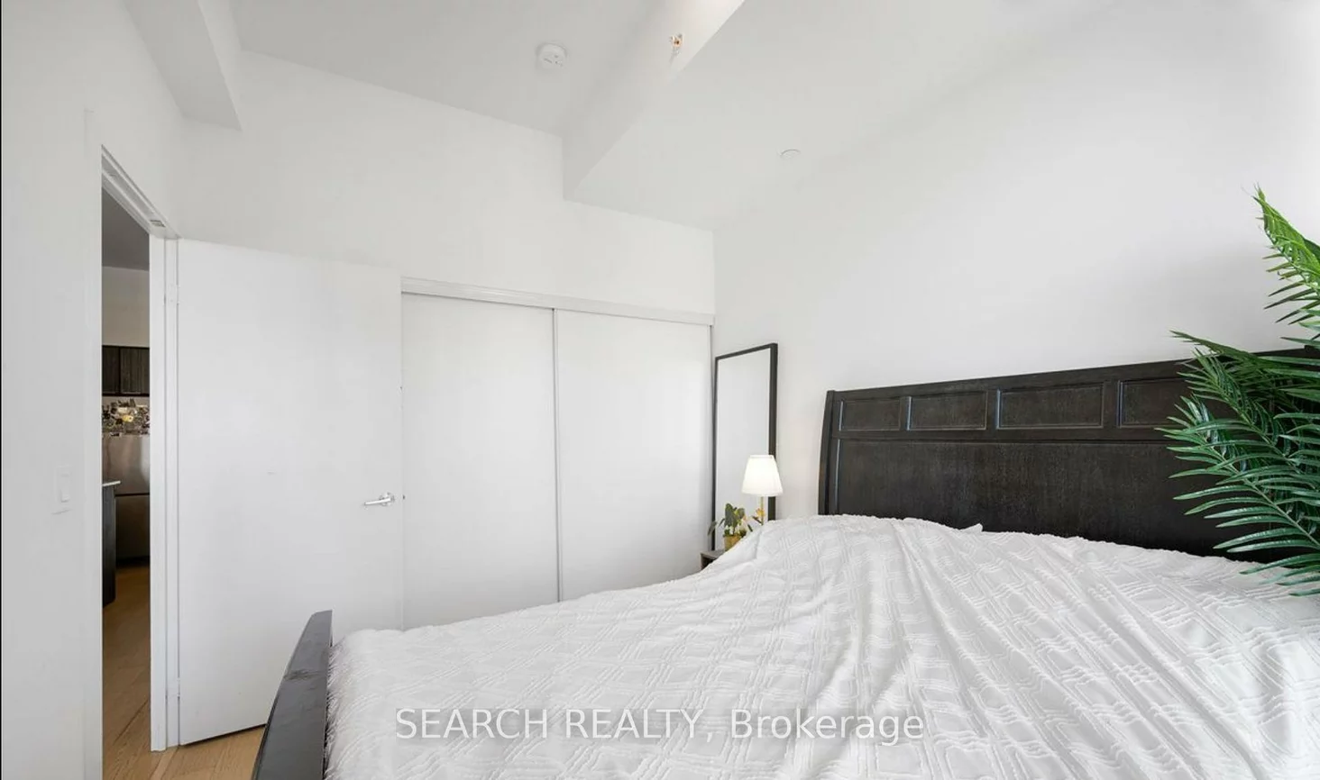 20, Shore Breeze, Mimico, Toronto
