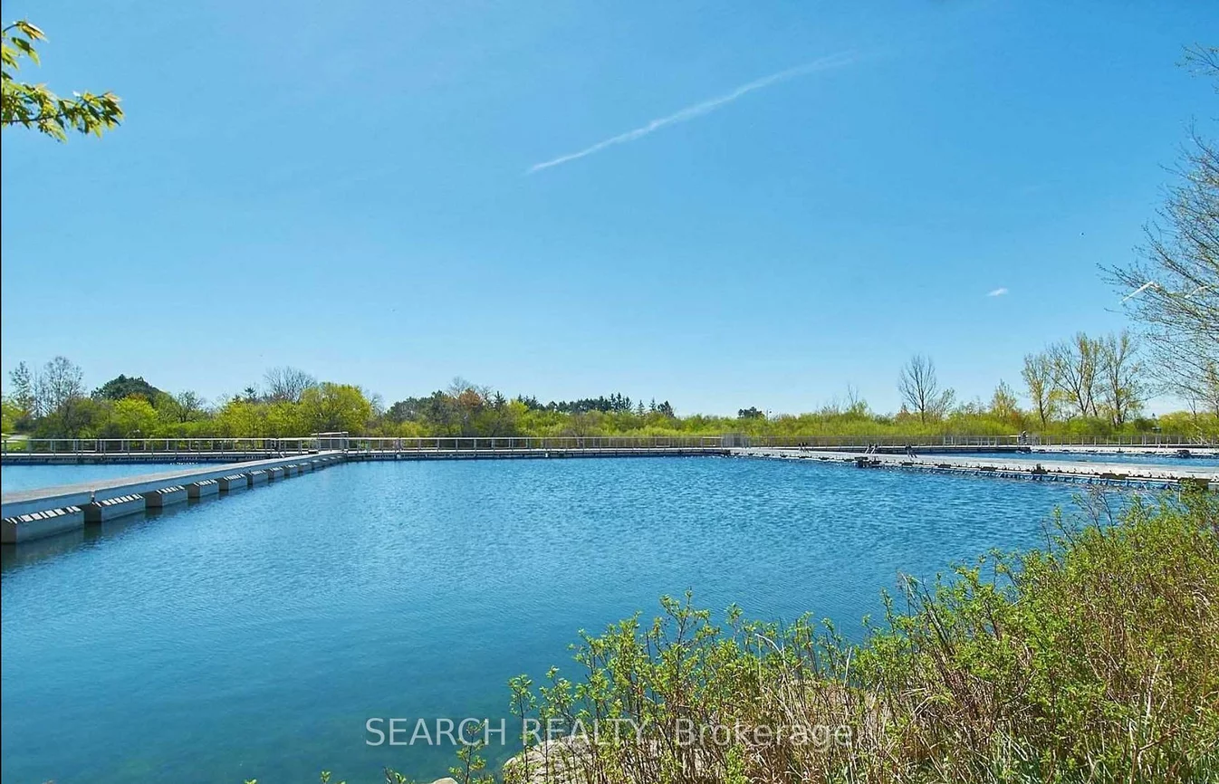 20, Shore Breeze, Mimico, Toronto