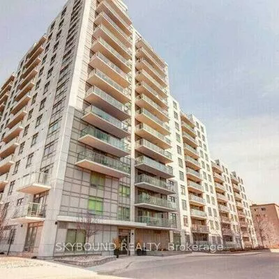 816, Lansdowne, Dovercourt-Wallace Emerson-Junction, Toronto