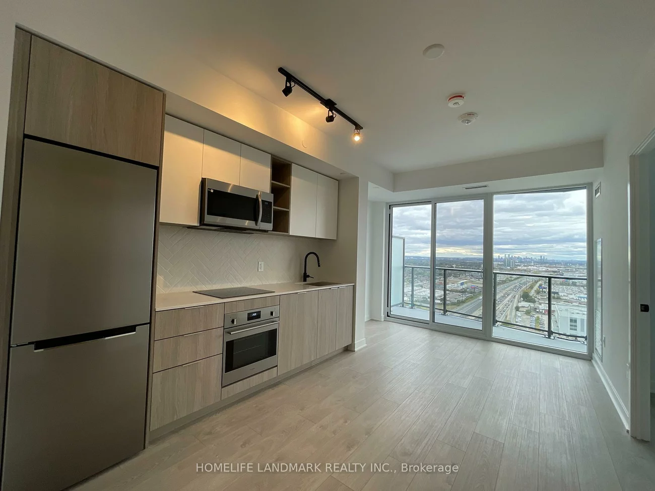 36, Zorra, Islington-City Centre West, Toronto