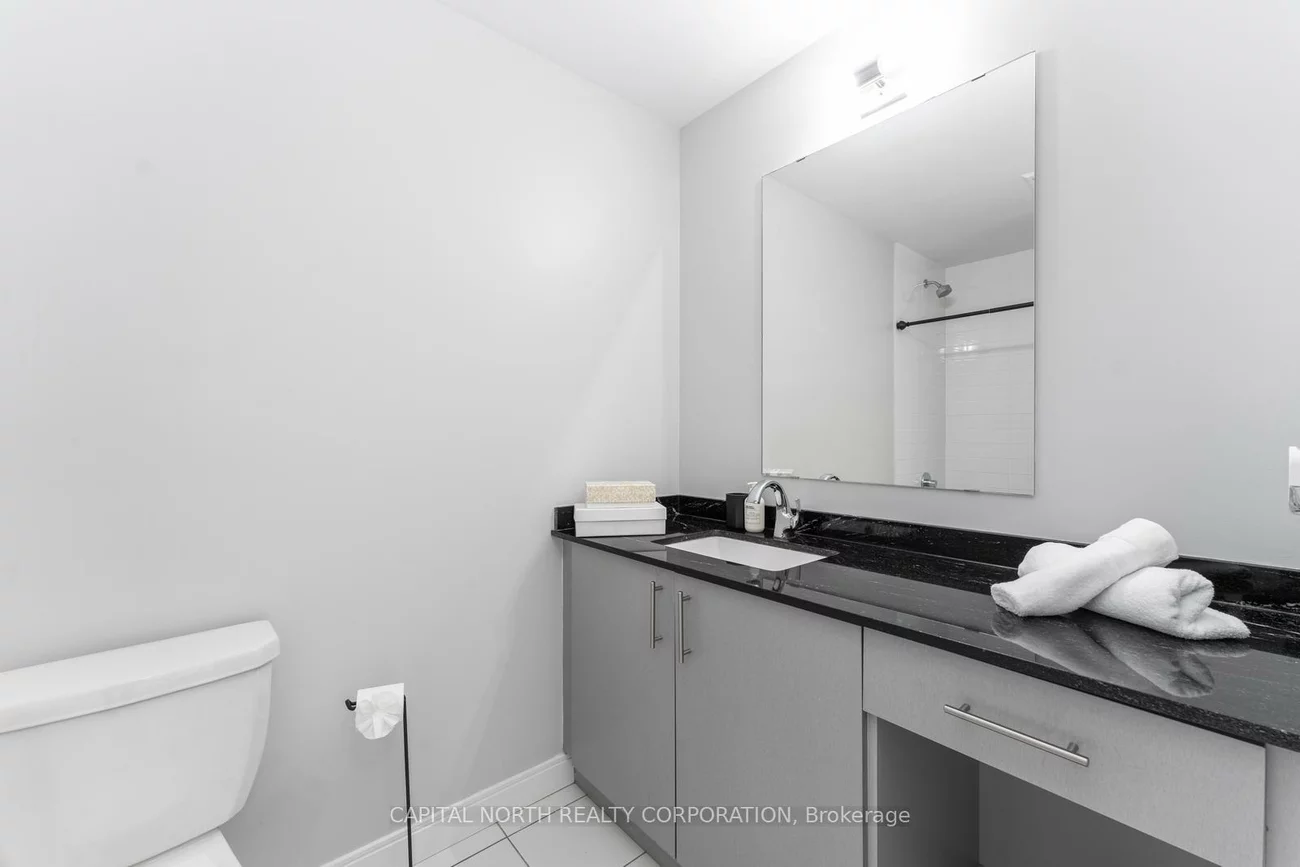 760, The Queensway, Stonegate-Queensway, Toronto