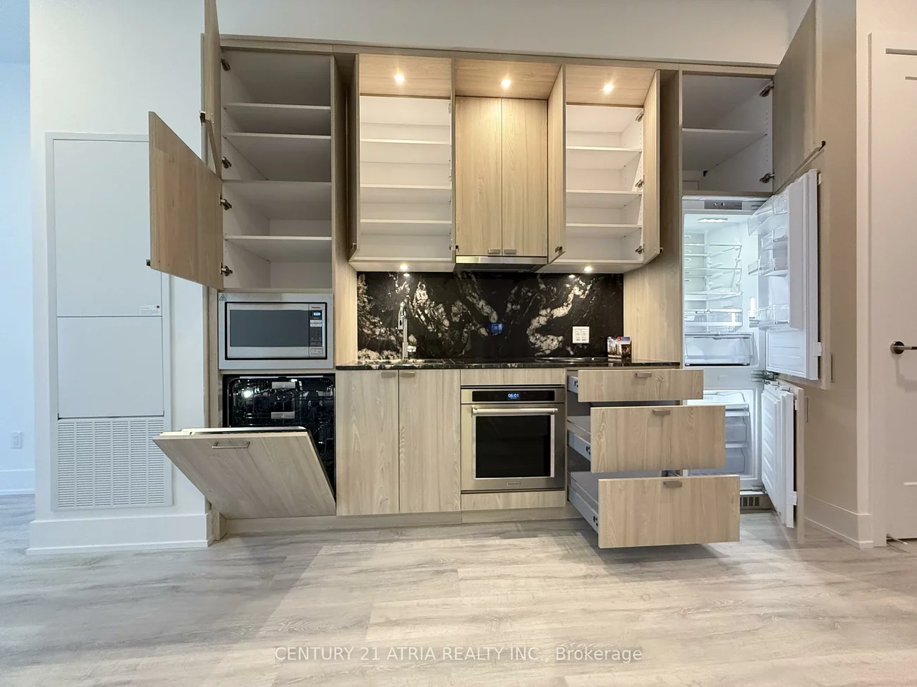 259, THE KINGSWAY, Edenbridge-Humber Valley, Toronto