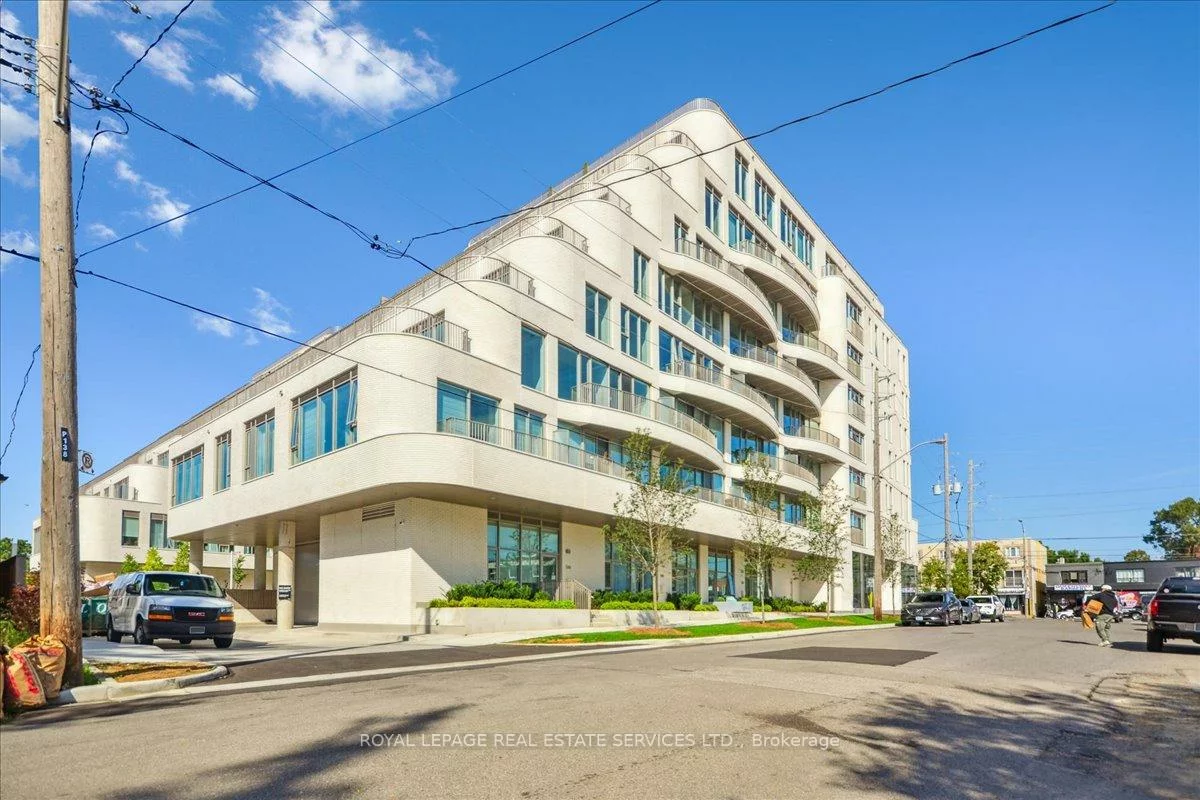 689, The Queensway, Stonegate-Queensway, Toronto