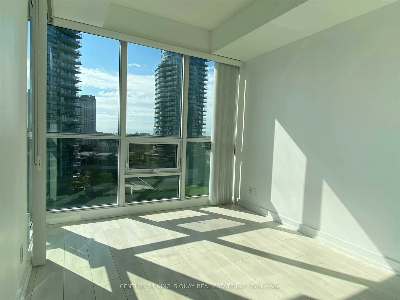 2212, Lake Shore, Mimico, Toronto