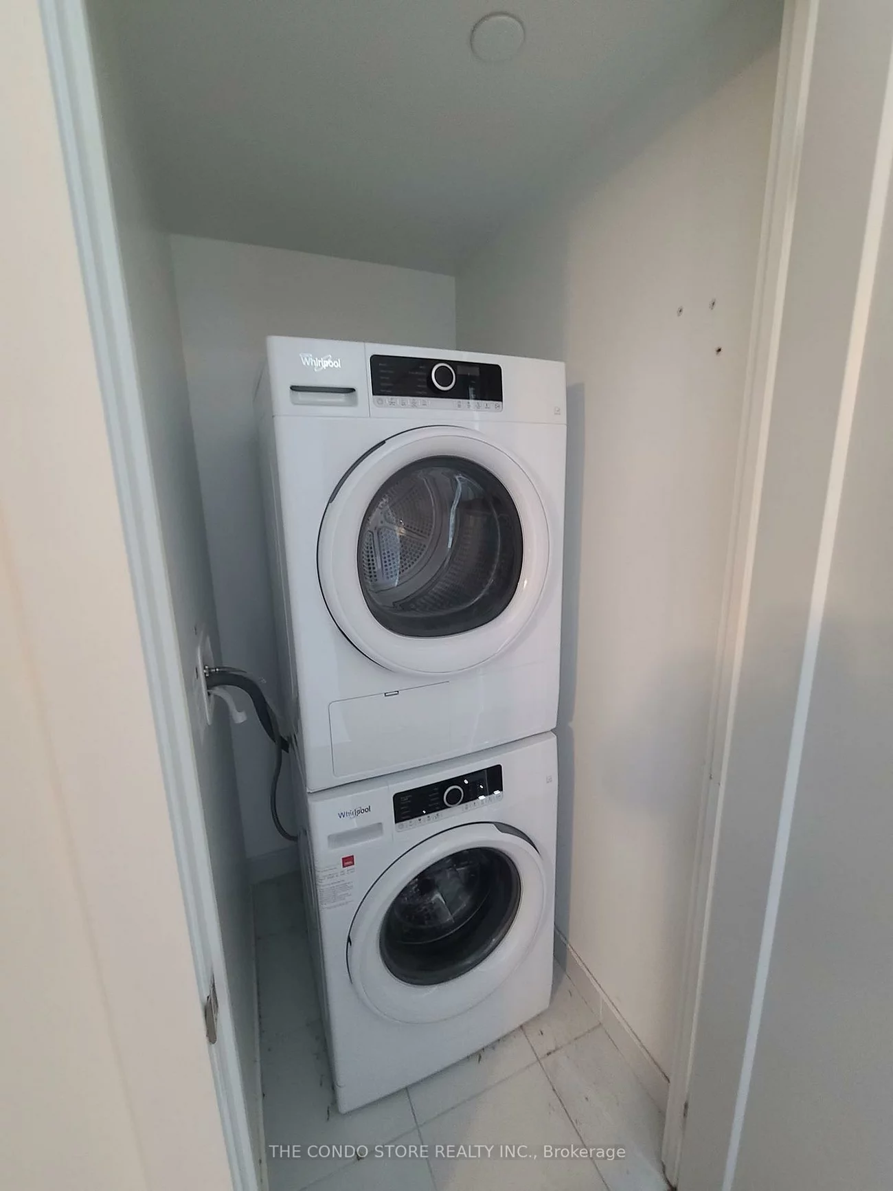 9, Mabelle, Islington-City Centre West, Toronto