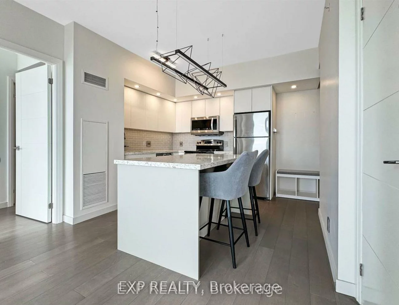 2200, Lakeshore, Mimico, Toronto