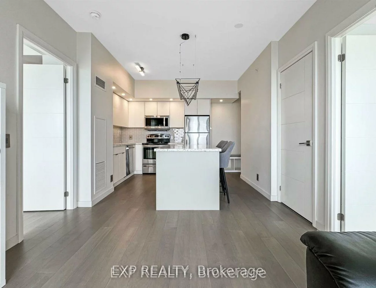 2200, Lakeshore, Mimico, Toronto