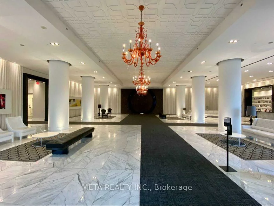 88, Park Lawn, Mimico, Toronto