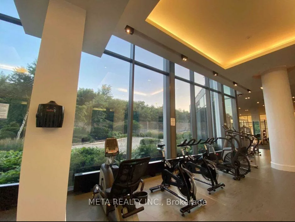 88, Park Lawn, Mimico, Toronto