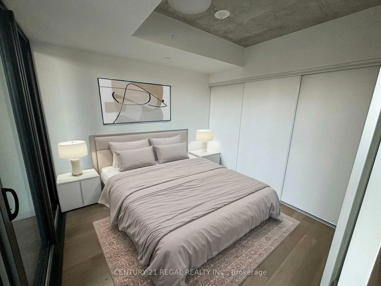 2625, Dundas, Junction Area, Toronto