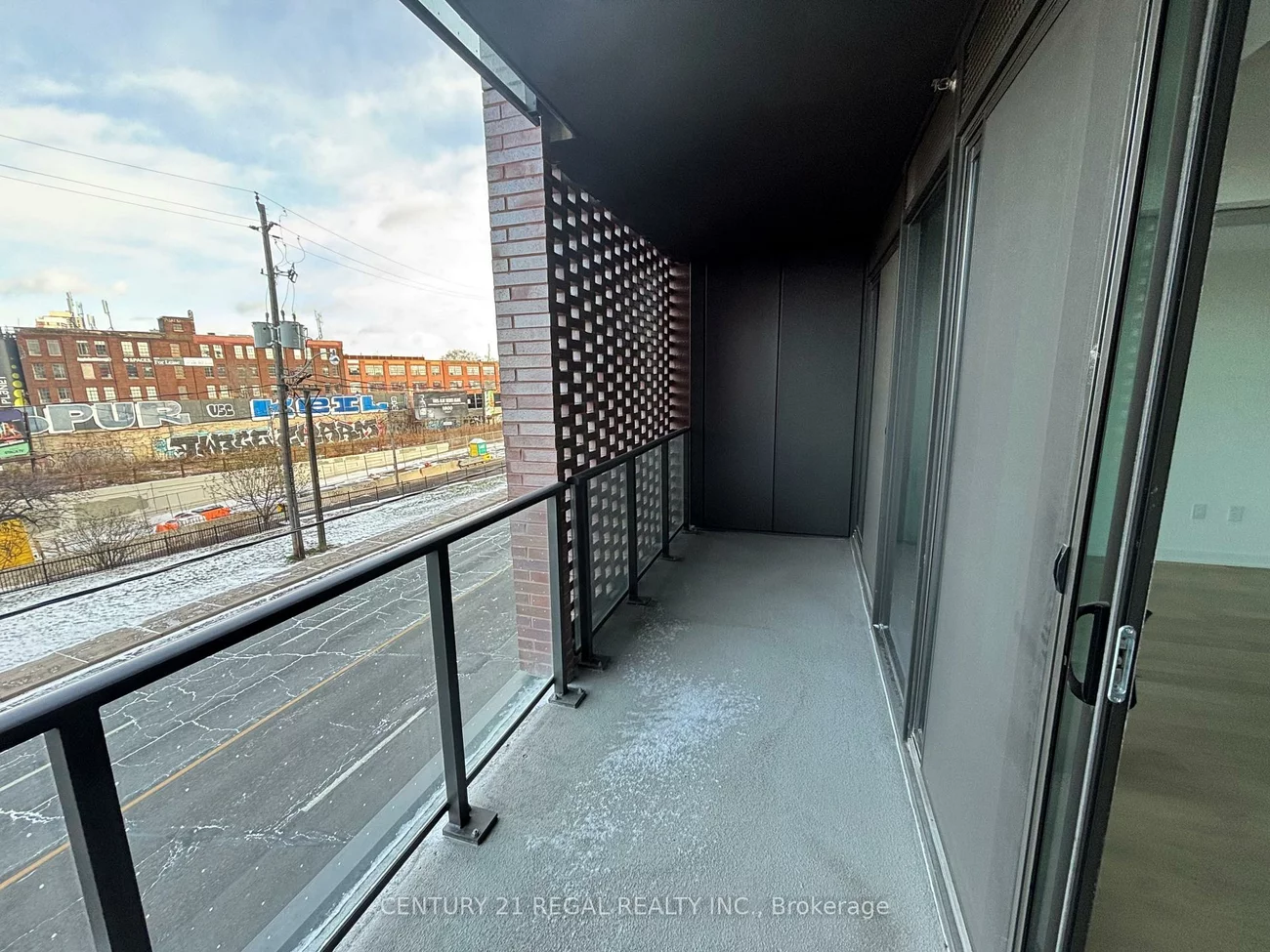 2625, Dundas, Junction Area, Toronto