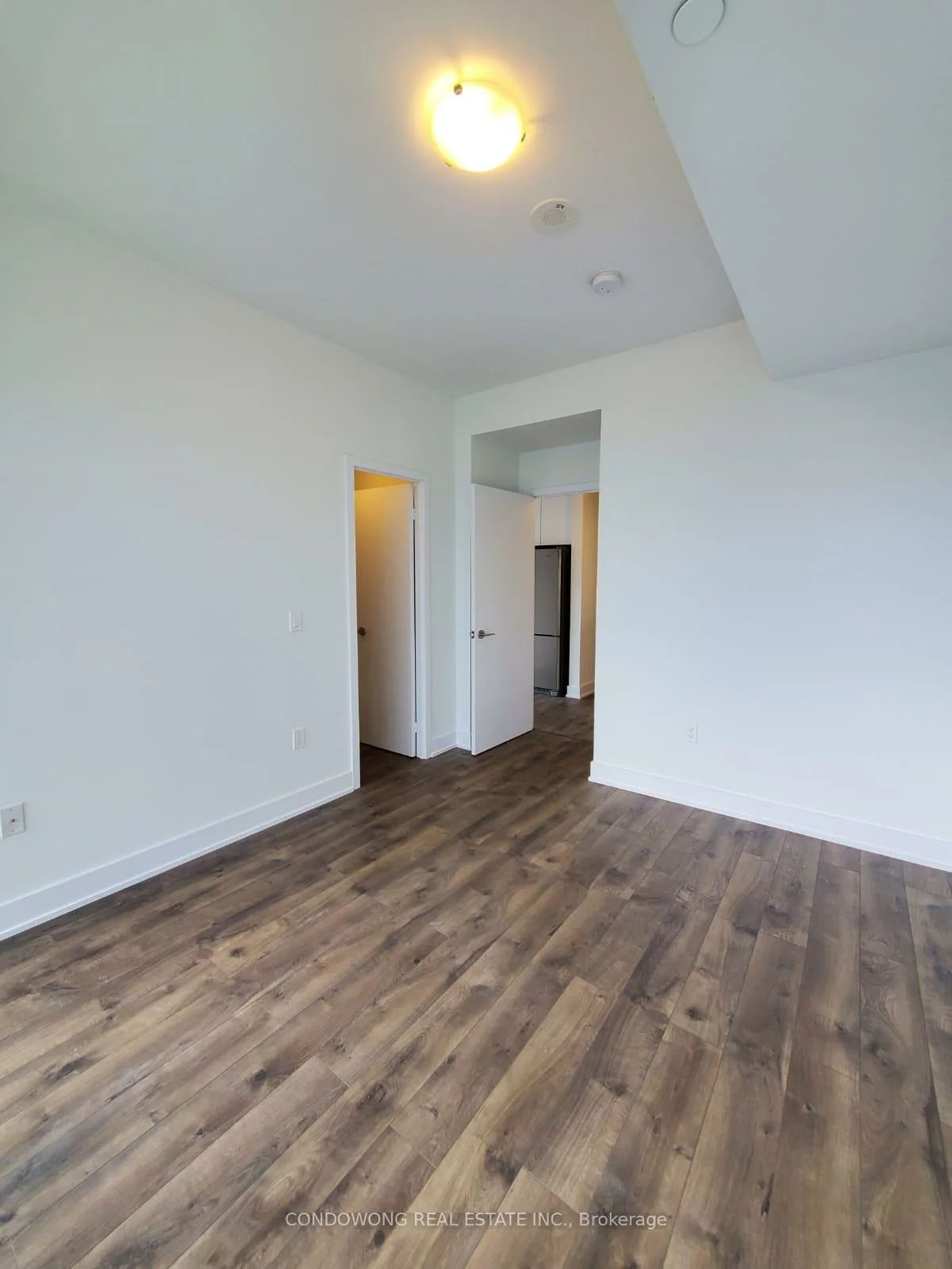 30, Shore Breeze, Mimico, Toronto