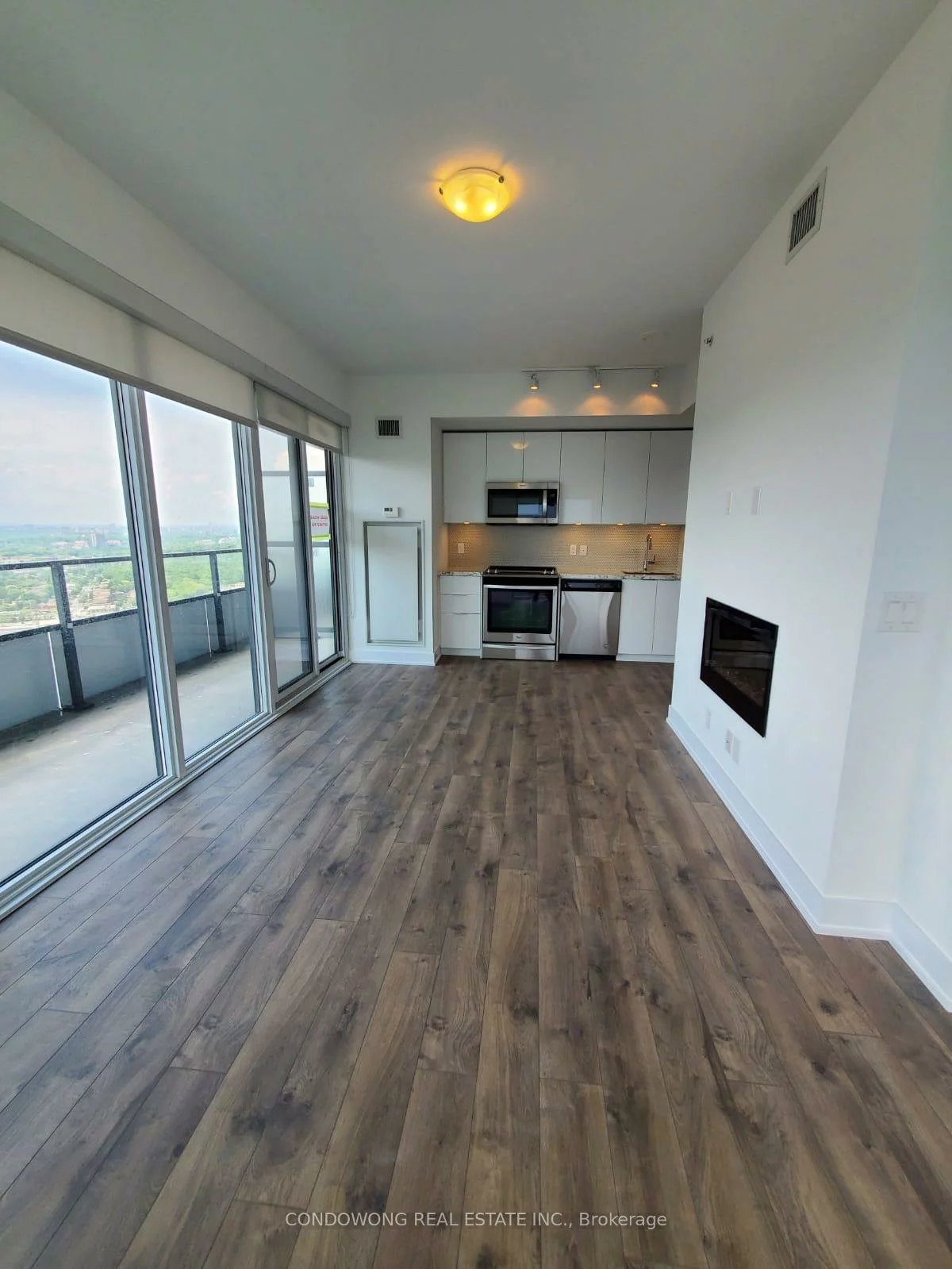 30, Shore Breeze, Mimico, Toronto