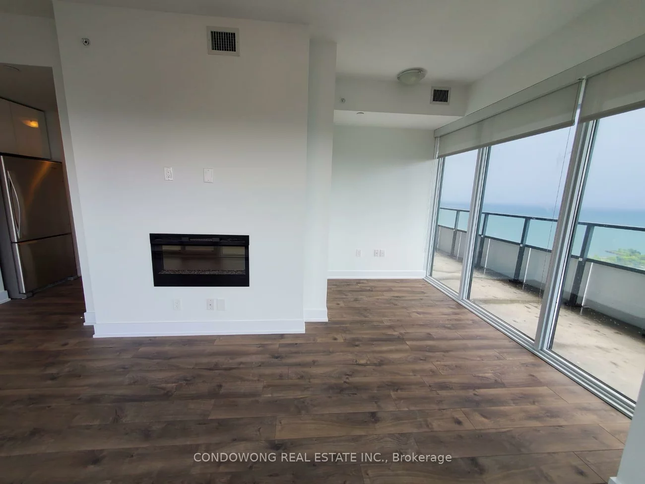 30, Shore Breeze, Mimico, Toronto
