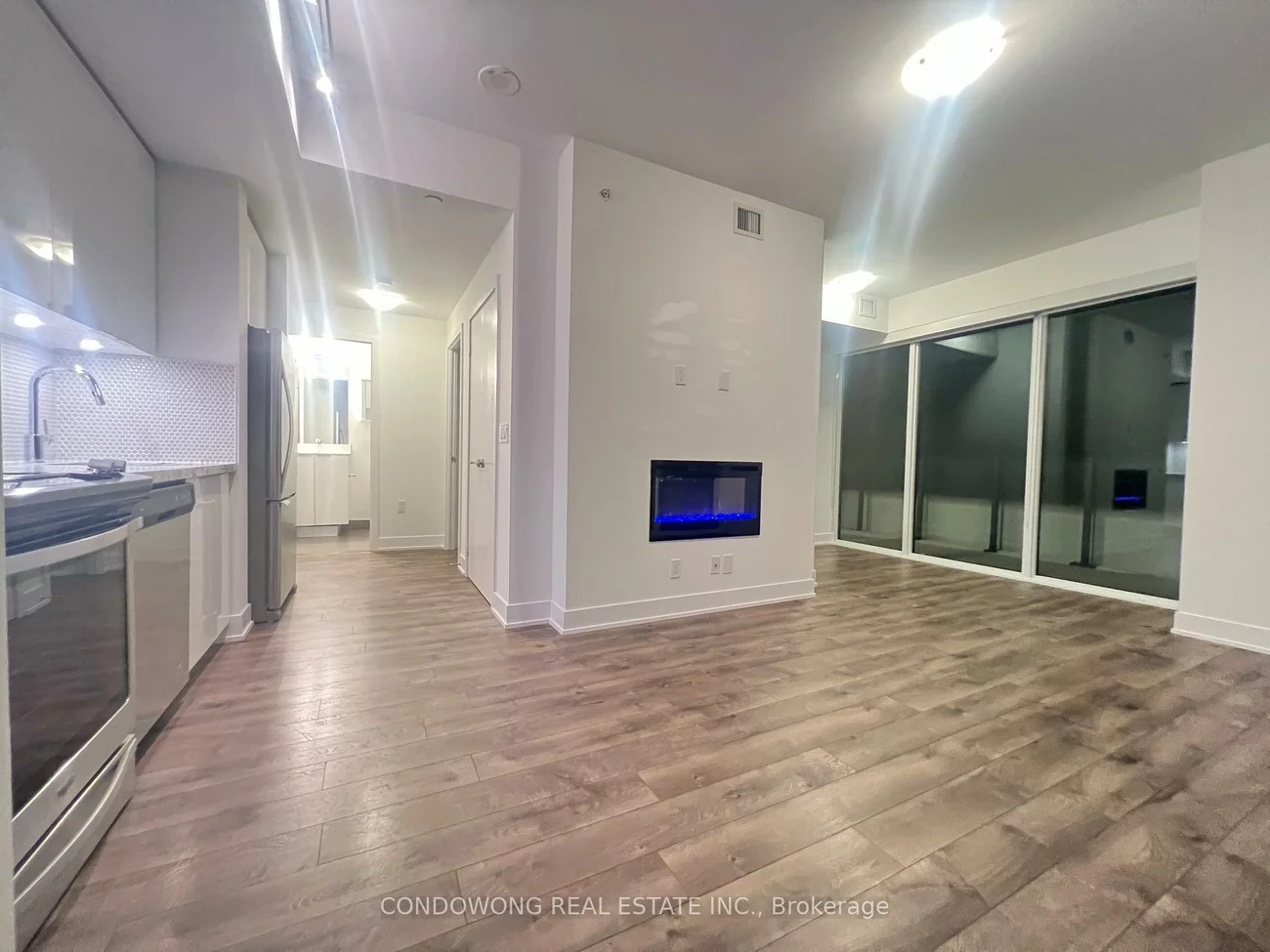 30, Shore Breeze, Mimico, Toronto