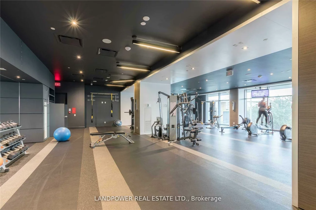 33, Shore Breeze, Mimico, Toronto