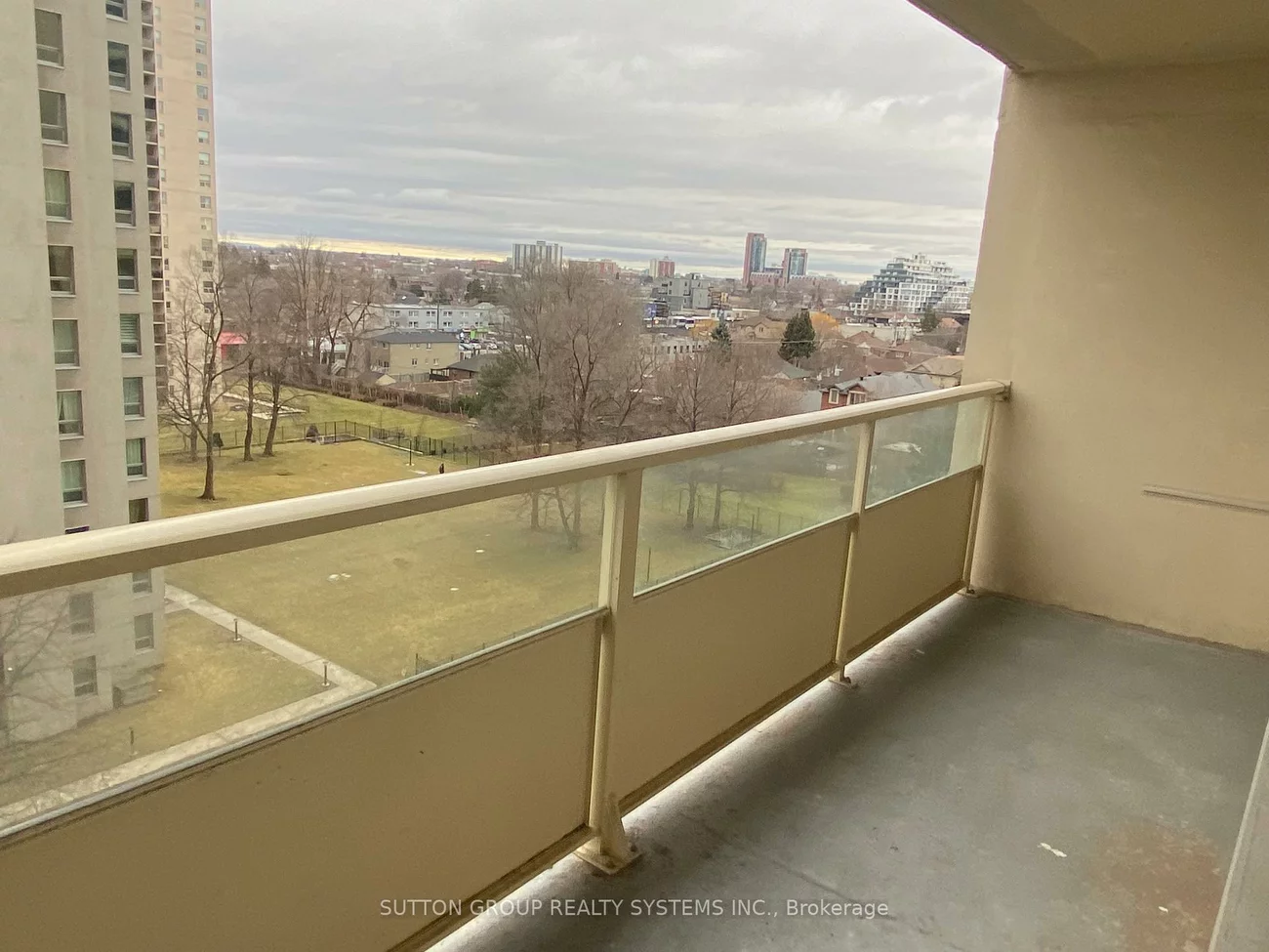 360, Ridelle, Briar Hill-Belgravia, Toronto