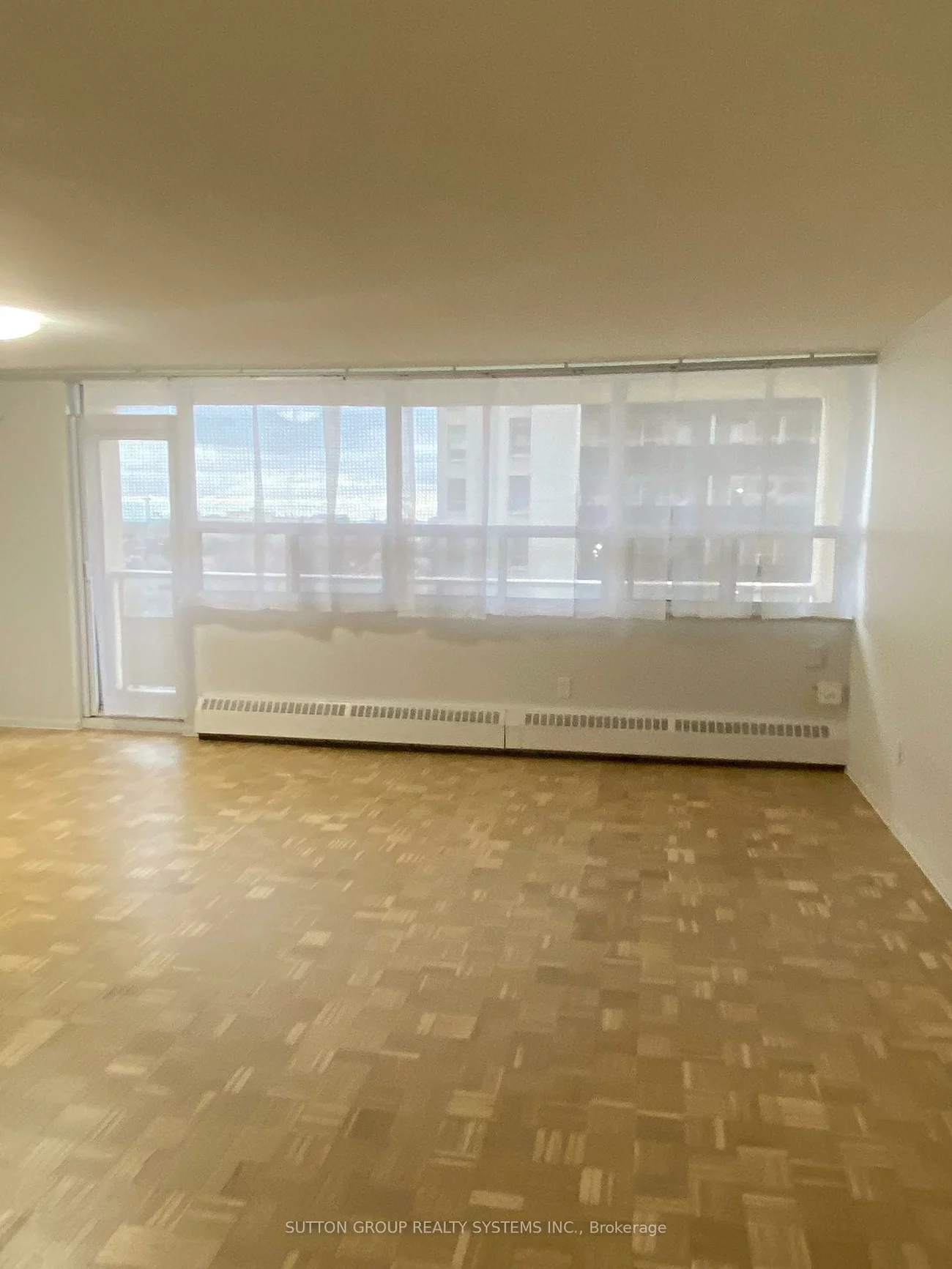 360, Ridelle, Briar Hill-Belgravia, Toronto