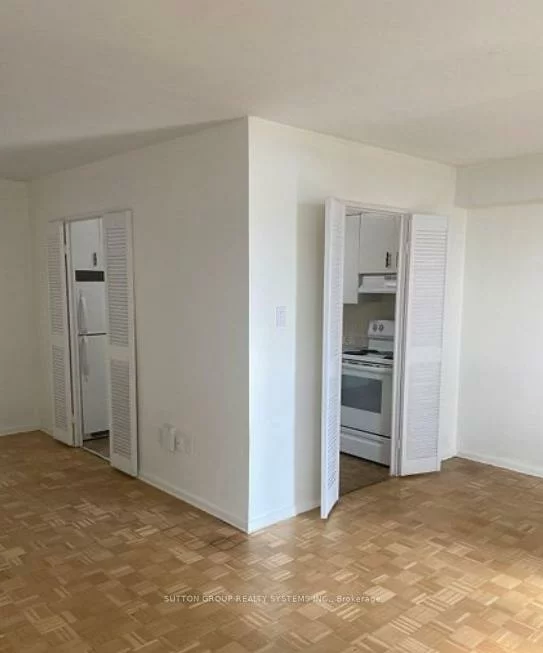 360, Ridelle, Briar Hill-Belgravia, Toronto