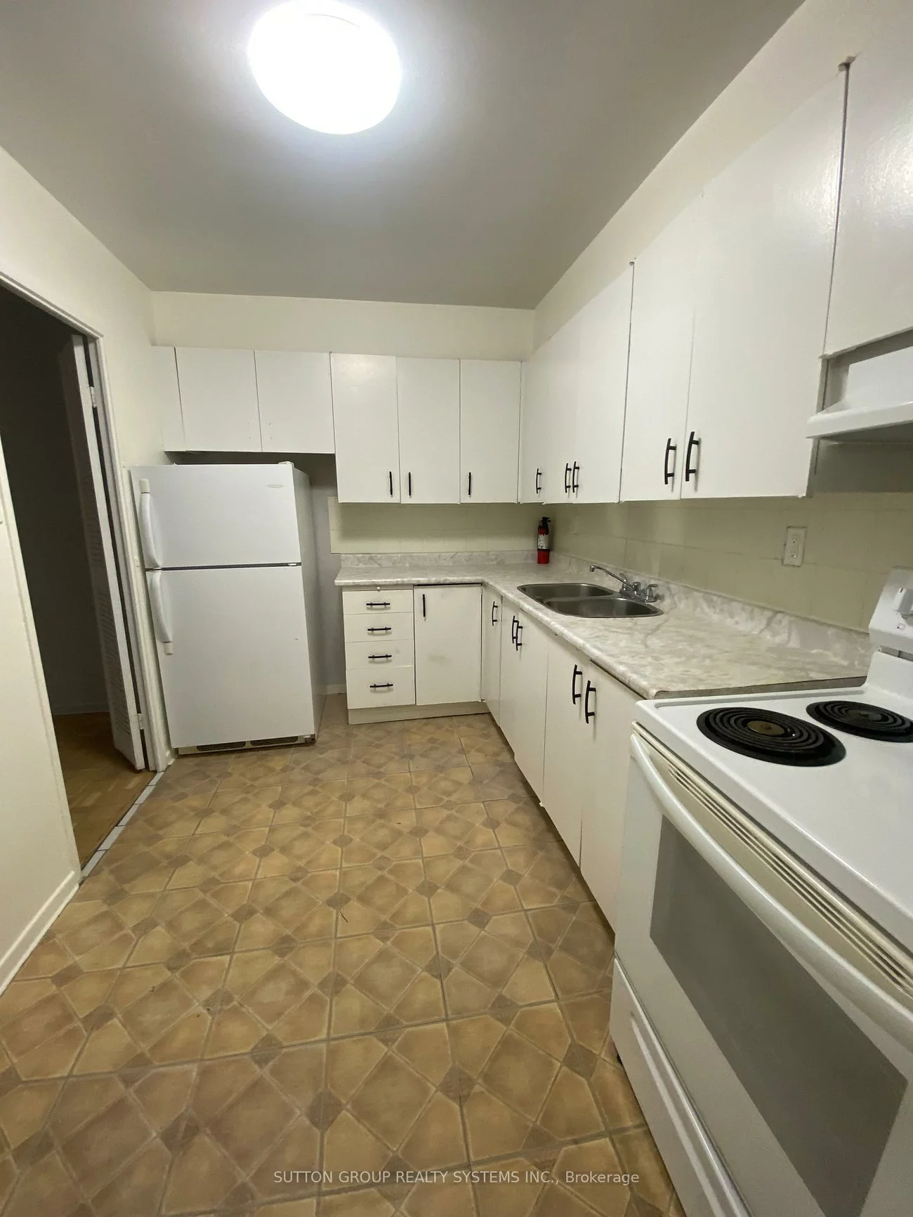 360, Ridelle, Briar Hill-Belgravia, Toronto