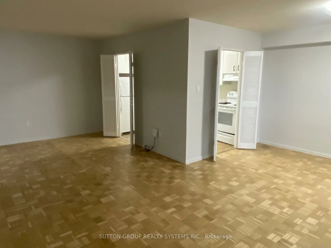 360, Ridelle, Briar Hill-Belgravia, Toronto