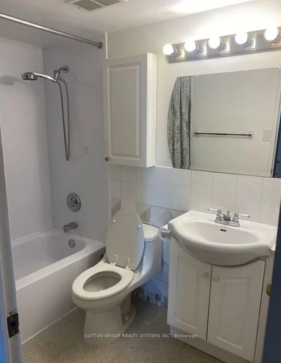 360, Ridelle, Briar Hill-Belgravia, Toronto