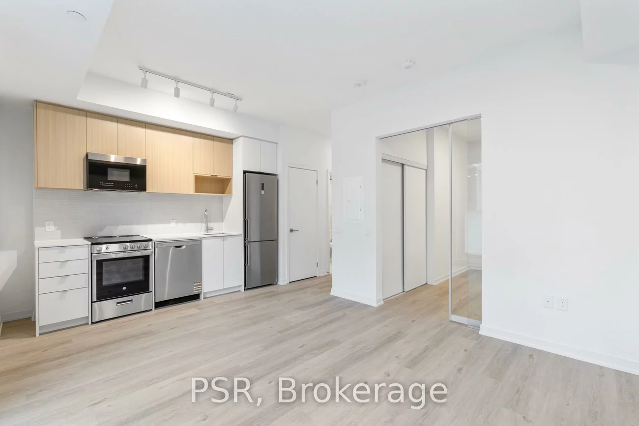 4365, Bloor, Markland Wood, Toronto