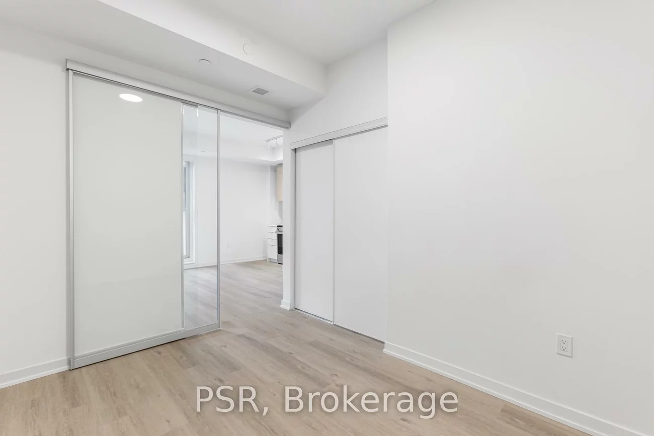 4365, Bloor, Markland Wood, Toronto