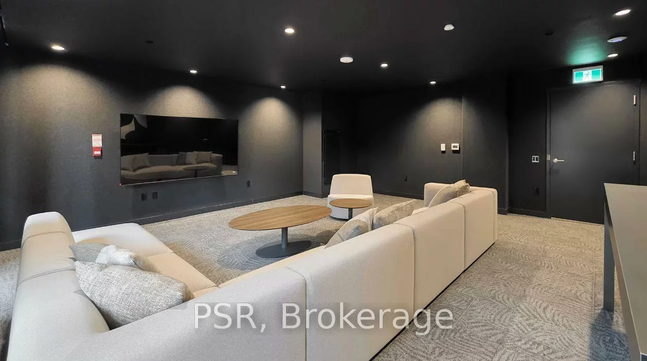 4365, Bloor, Markland Wood, Toronto