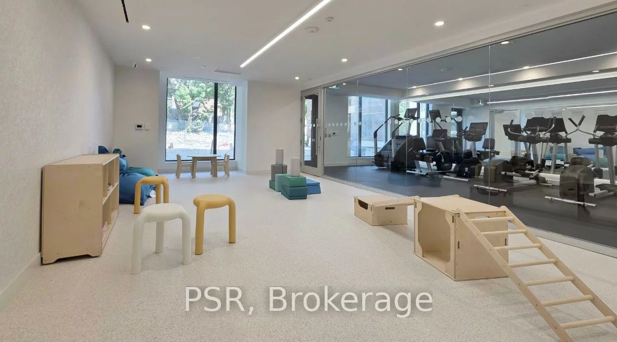 4365, Bloor, Markland Wood, Toronto