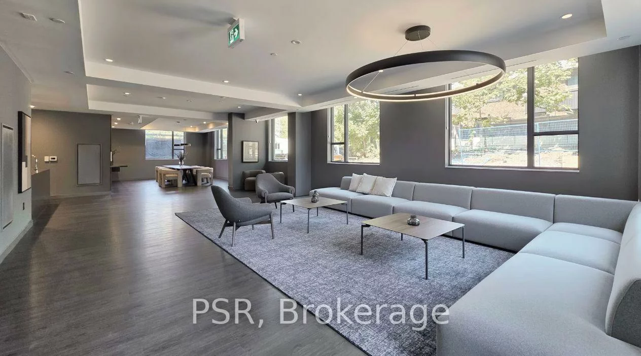 4365, Bloor, Markland Wood, Toronto