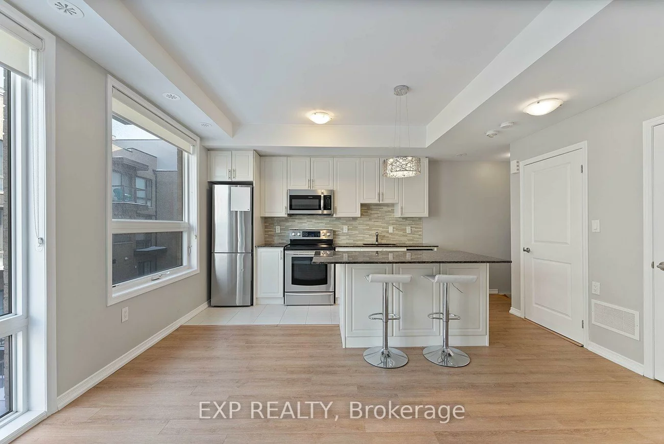 32, Fieldway, Islington-City Centre West, Toronto