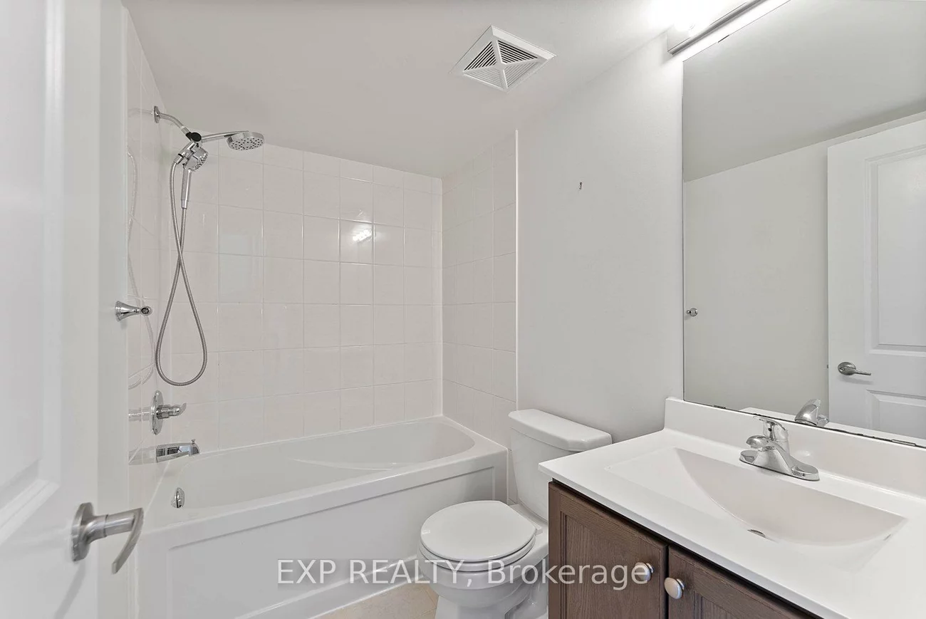 32, Fieldway, Islington-City Centre West, Toronto