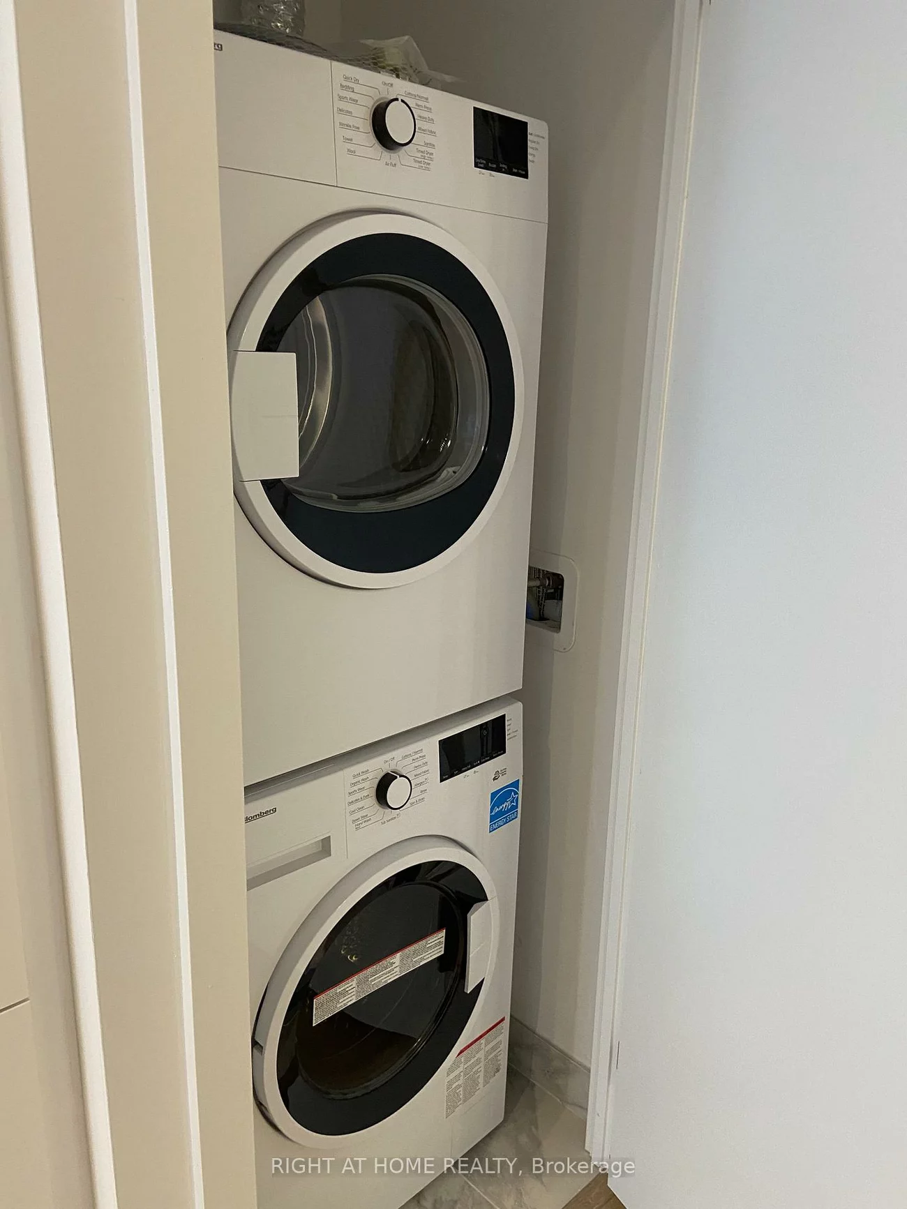 1100, Sheppard, York University Heights, Toronto