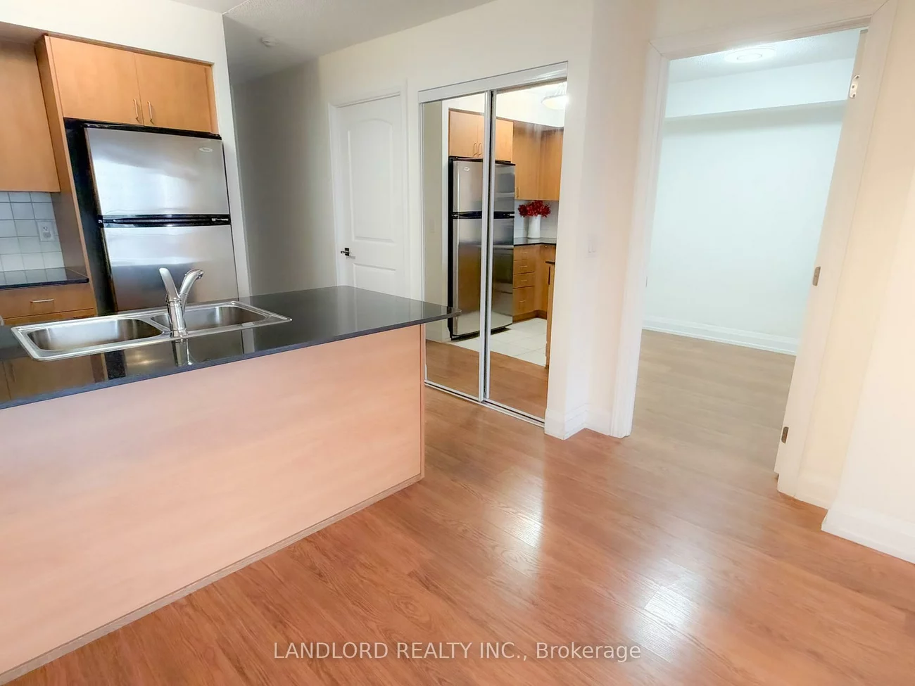 1070, Sheppard, York University Heights, Toronto